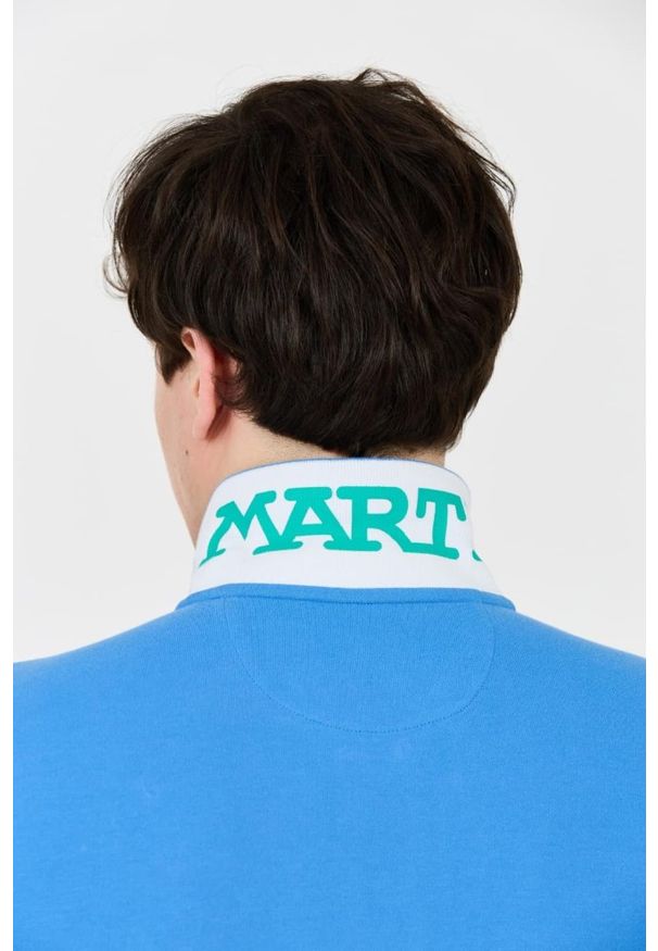 La Martina - LA MARTINA Niebieskie polo z dużym logo. Typ kołnierza: polo. Kolor: niebieski