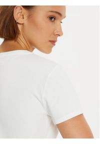 Liu Jo Sport T-Shirt TF4312 JS088 Biały Regular Fit. Kolor: biały. Materiał: bawełna. Styl: sportowy #5