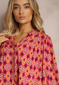 Renee - Fuksjowa Wiskozowa Koszula z Bufiastymi Rękawami w Mozaikowy Print Telita. Kolor: różowy. Materiał: wiskoza. Wzór: nadruk #2