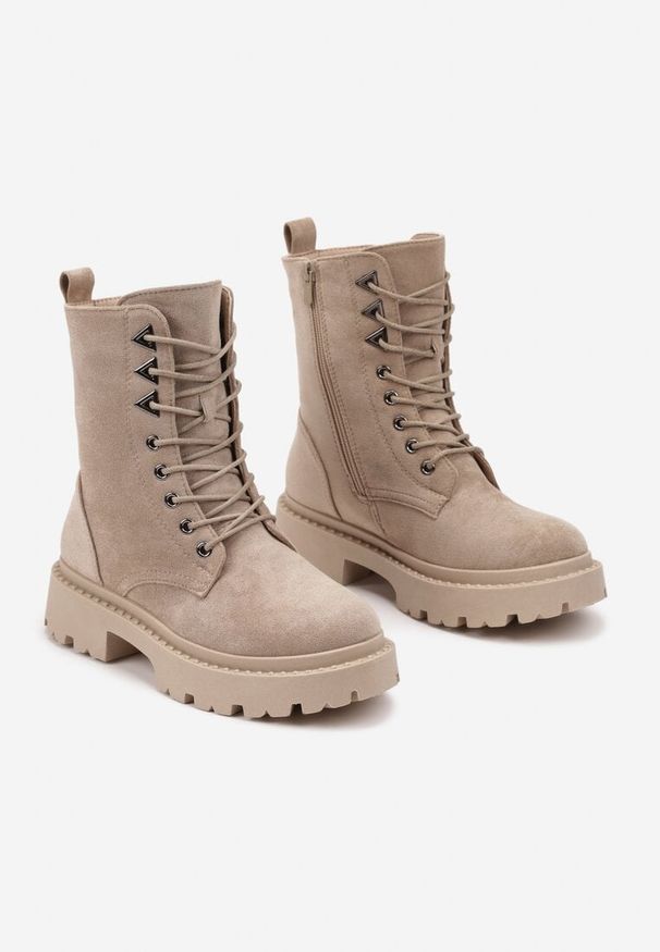 Born2be - Ciemnobeżowe Botki Workery na Grubej Podeszwie ze Sznurowaniem Erisly. Okazja: na co dzień. Zapięcie: sznurówki. Kolor: beżowy. Materiał: jeans, skóra. Styl: casual, elegancki, rockowy