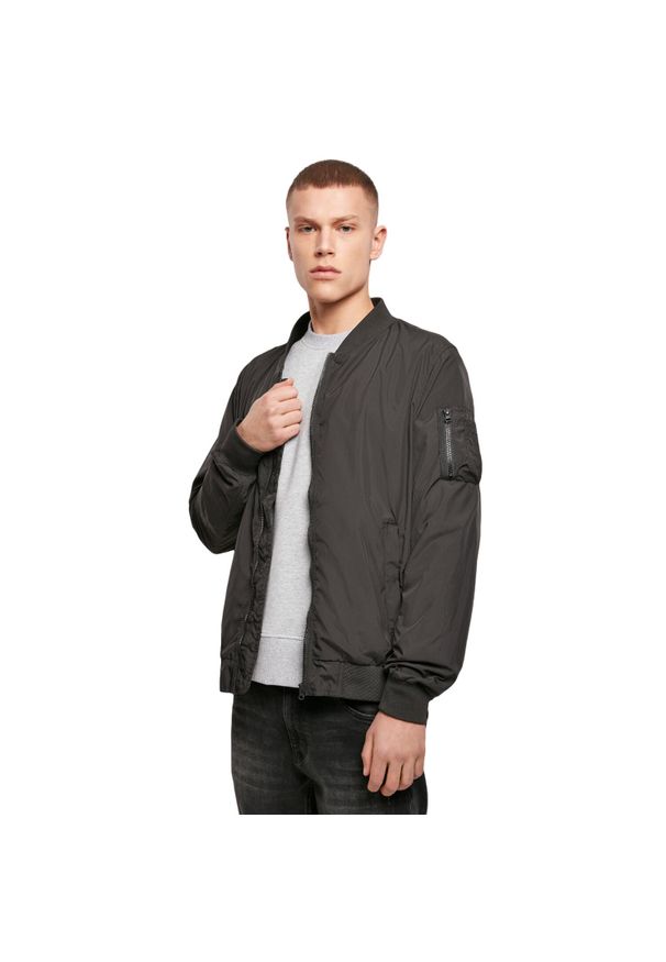 BUILD YOUR BRAND - Męska Nylonowa Kurtka Bomberka. Kolor: zielony. Materiał: nylon