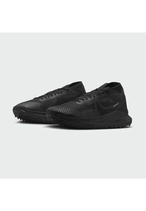 Nike - Buty do biegania męskie NIKE REACT PEGASUS TRAIL 4 GORE-TEX. Okazja: do pracy, na spacer, na co dzień. Kolor: czarny. Technologia: Gore-Tex. Sport: turystyka piesza