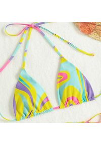 Intica - Bikini trzyczęściowe na plażę z elastycznego materiału Evely. Kolor: wielokolorowy. Materiał: materiał #4