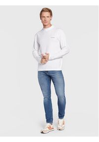 Calvin Klein Longsleeve Micro Logo K10K110179 Biały Regular Fit. Kolor: biały. Materiał: bawełna. Długość rękawa: długi rękaw