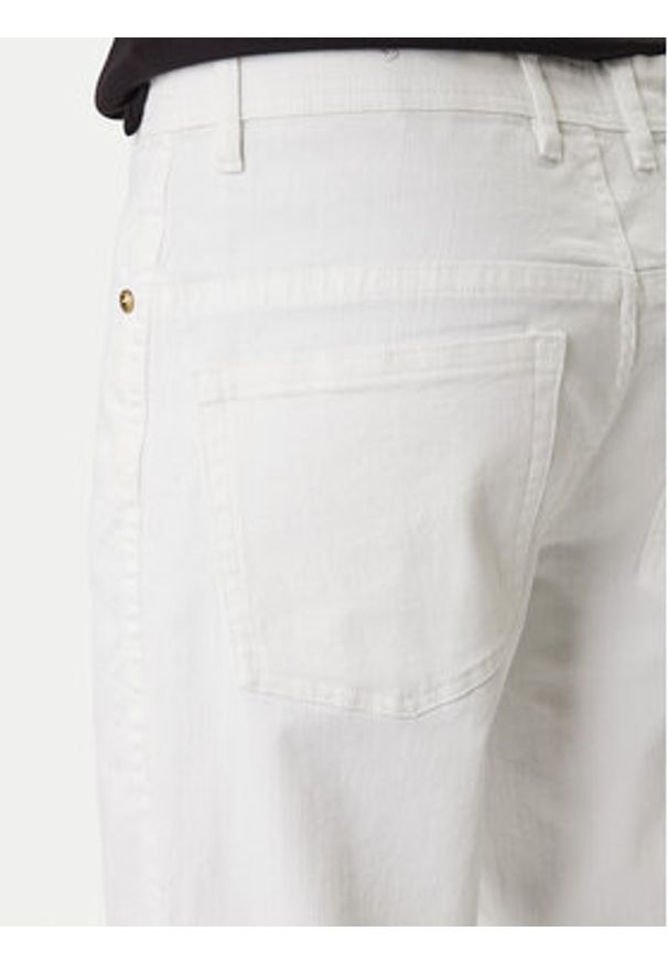 Versace Jeans Couture Jeansy 80GAB5RE CEWCA Biały Straight Fit. Kolor: biały