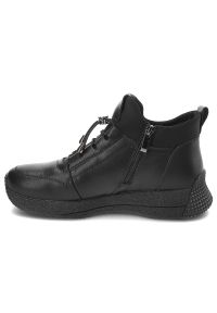 Czarne Wygodne Botki Artiker Obuwie Damskie Zapinane Na Suwak. Okazja: na co dzień. Kolor: czarny. Materiał: skóra. Styl: casual