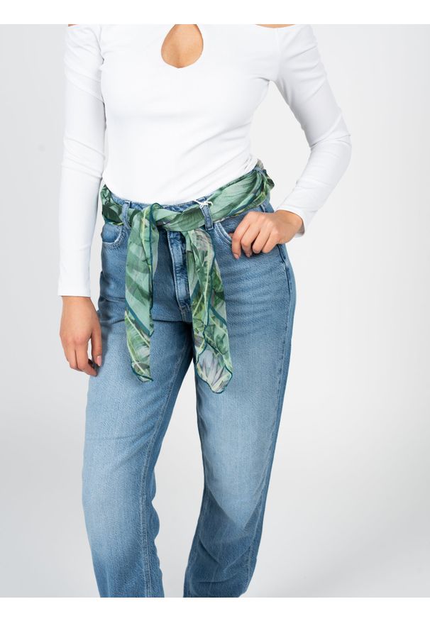 Guess Jeansy "Mom Fit" | W2GA21D4MU1 | Kobieta | Niebieski. Stan: podwyższony. Kolor: niebieski. Długość: długie. Wzór: aplikacja, kolorowy