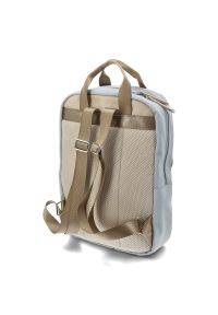 Plecak damski Rieker, z materiału syntetycznego z gładkimi i fakturowanymi panelami funkcjonalna konstrukcja zewnętrzne kieszeń na laptopa wygodne sz. Kolor: beżowy. Materiał: syntetyk, materiał. Wzór: gładki. Styl: casual #8