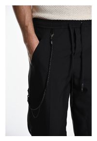 Xagon Man Spodnie | P25032ZXAG92 | Mężczyzna | Czarny. Okazja: na co dzień. Kolor: czarny. Materiał: wiskoza, poliester, elastan. Styl: sportowy, casual, elegancki, klasyczny