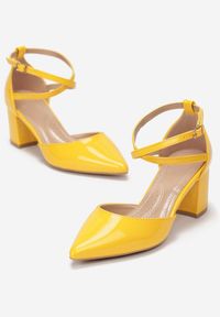 Born2be - Żółte Czółenka Phylele. Nosek buta: otwarty. Zapięcie: pasek. Kolor: żółty. Materiał: lakier. Obcas: na słupku. Styl: wizytowy #6