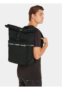 Tommy Jeans Plecak Tjm Essential Rolltop Bp AM0AM11176 Czarny. Kolor: czarny. Materiał: materiał