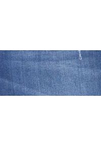 TOP SECRET - Jeansowe spodnie damskie z lampasem. Okazja: na co dzień. Stan: podwyższony. Kolor: niebieski. Materiał: jeans. Sezon: zima, jesień. Styl: casual #7