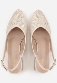 Renee - Beżowe Czółenka VICES z Ozdobnym Słupkiem Drobną Perforacją i Noskiem w Szpic Lynnsyss. Kolor: beżowy. Materiał: satyna. Obcas: na słupku. Styl: elegancki #6