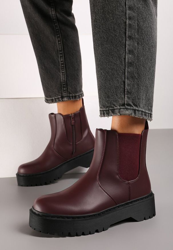 Renee - Bordowe Botki w Stylu Sztybletów na Platformie z Ociepleniem Torlissa. Okazja: na co dzień. Kolor: czerwony. Materiał: jeans. Obcas: na platformie. Styl: elegancki, casual