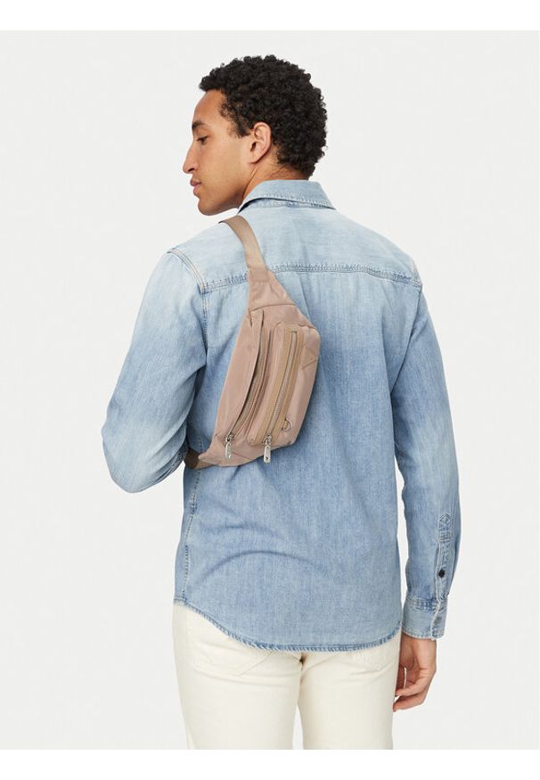 Guess Nerka HMBENY P6156 Beżowy. Kolor: beżowy. Materiał: materiał