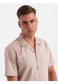 Ombre Clothing - Męska koszula z krótkim rękawem i kubańskim kołnierzem - jasnobrązowa V6 - Rozmiar: XXL. Okazja: na co dzień. Kolor: brązowy. Materiał: tkanina, bawełna. Długość rękawa: krótki rękaw. Długość: krótkie. Wzór: gładki. Sezon: lato. Styl: klasyczny, casual #3