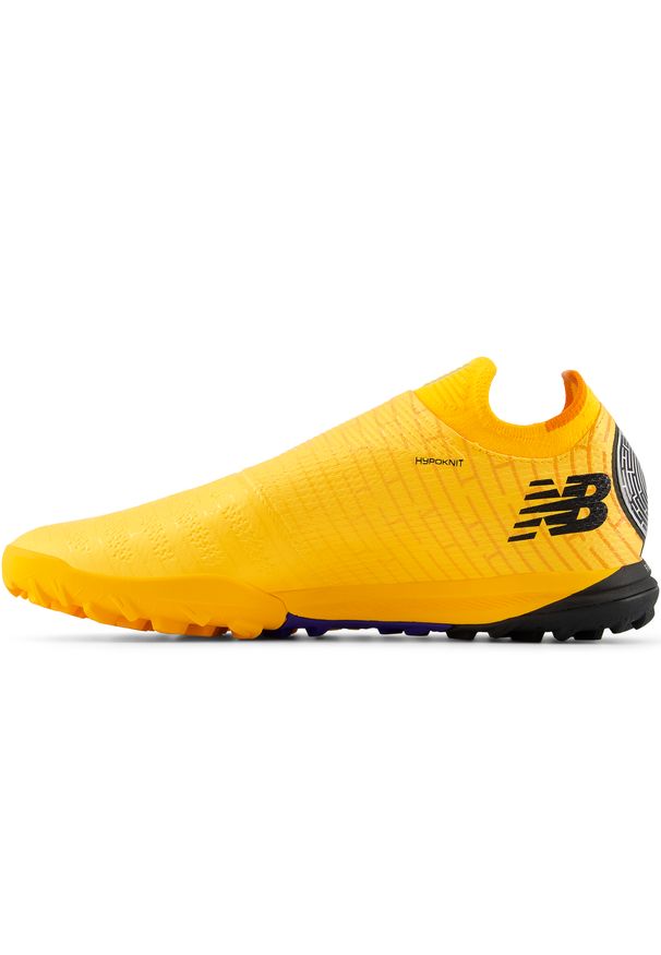 Turfy męskie New Balance FURON PRO TF V7+ SF1TZ75 – żółte. Kolor: żółty. Materiał: włókno. Szerokość cholewki: normalna. Sezon: zima