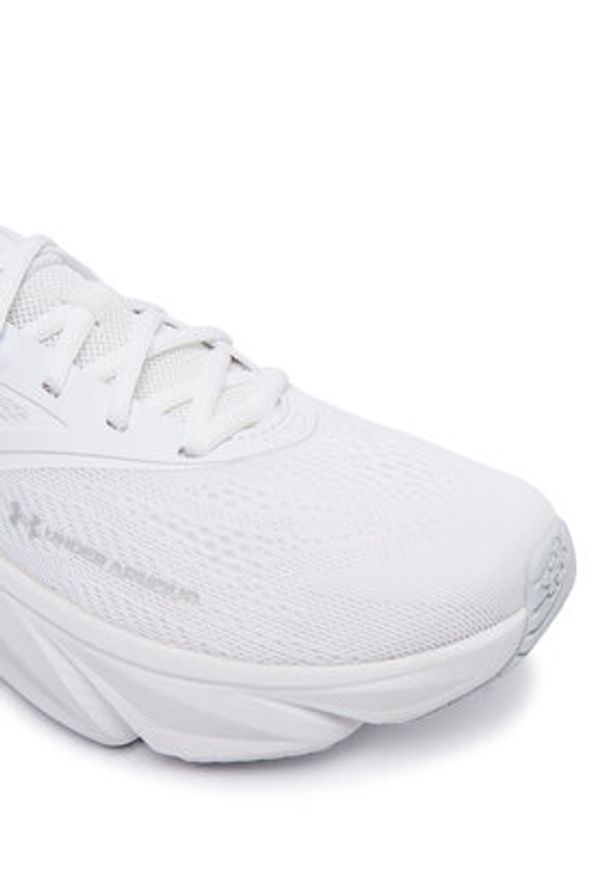 Under Armour Buty do biegania UA Rogue 6 6006720 100 Biały. Kolor: biały. Materiał: materiał