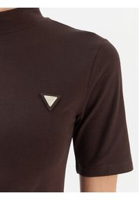 Guess Sukienka codzienna V6RK04 J1314 Brązowy Regular Fit. Okazja: na co dzień. Kolor: brązowy. Materiał: bawełna. Typ sukienki: proste. Styl: casual #5