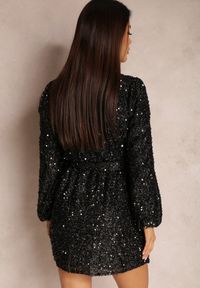Renee - Czarna Sukienka Cekinowa z Kopertowym Dekoltem Voodek. Typ kołnierza: dekolt kopertowy. Kolor: czarny. Materiał: jeans. Typ sukienki: kopertowe. Styl: elegancki #3