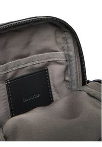 Calvin Klein Saszetka Puffer Utility Phone Crossbody LV04D1115G Czarny. Kolor: czarny. Materiał: materiał #5
