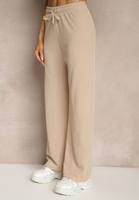 Renee - Beżowe Spodnie o Szerokim Kroju High Waist Savianne. Okazja: na co dzień. Stan: podwyższony. Kolor: beżowy. Sezon: wiosna. Styl: casual #5