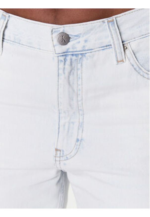 Calvin Klein Jeans Jeansy J20J220859 Biały Mom Fit. Kolor: biały