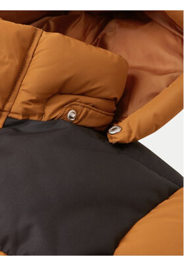 Reima Kurtka zimowa Toukola 5100364A Brązowy Regular Fit. Kolor: brązowy. Materiał: syntetyk. Sezon: zima