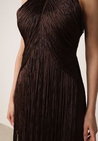 Born2be - Brązowa Koktajlowa Sukienka na Ramiączkach Zdobiona Frędzlami Kelennea. Kolor: brązowy. Długość rękawa: na ramiączkach. Wzór: aplikacja. Typ sukienki: dopasowane. Styl: wizytowy #5