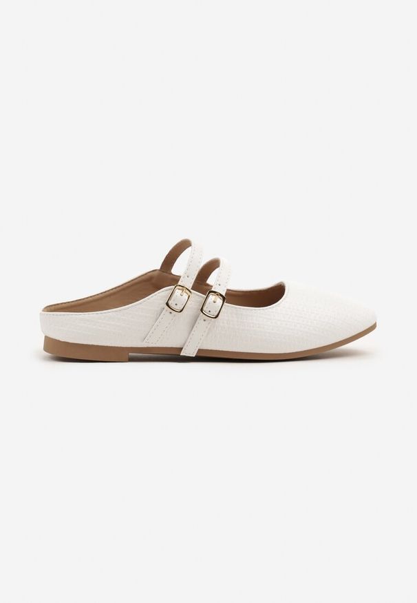 Renee - Białe Klapki Balerinki Ozdobione Paseczkami Davissae. Kolor: biały. Materiał: jeans. Wzór: aplikacja. Styl: elegancki, klasyczny