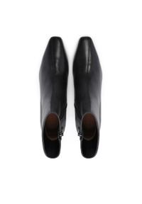 Kazar - Czarne skórzane botki na szpulkowym obcasie. Kolor: czarny. Materiał: skóra. Obcas: na obcasie. Wysokość obcasa: średni #4