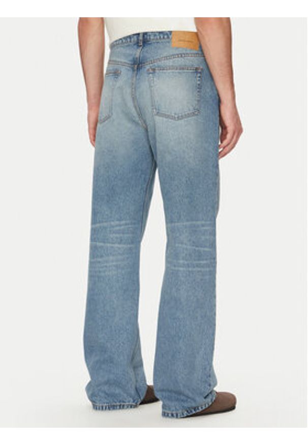 AMI PARIS Jeansy HTR450.DE0046 Niebieski Large Fit. Kolor: niebieski