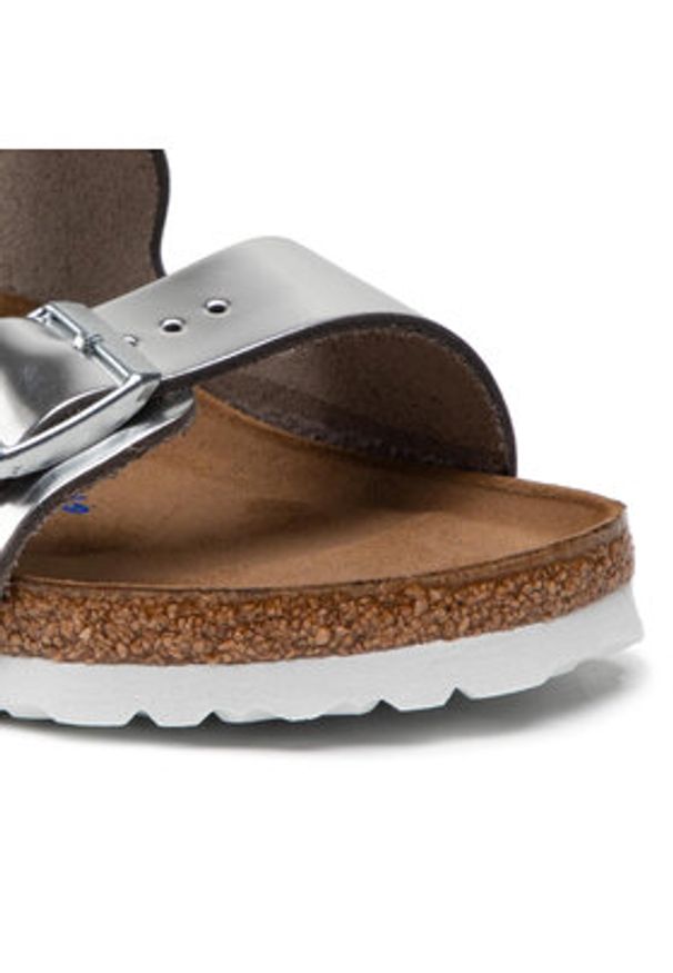 Birkenstock Klapki Arizona Metallic 1005961 Srebrny. Kolor: srebrny. Materiał: skóra