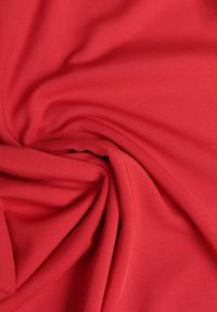 Renee - Czerwona Bluzka z Elastycznego Materiału o Kwadratowym Dekolcie z Wiskozą Nemosa. Typ kołnierza: dekolt kwadratowy. Kolor: czerwony. Materiał: materiał, wiskoza. Długość rękawa: długi rękaw. Długość: długie #6