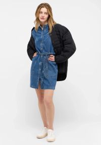 Damska Sukienka Mini Mustang Style Paola Dress Denim Blue 1015586 5000 500. Materiał: denim. Długość: mini #2