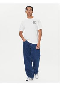 New Balance T-Shirt MT53921 Biały Regular Fit. Kolor: biały. Materiał: bawełna #3