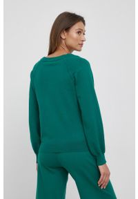 TOMMY HILFIGER - Tommy Hilfiger sweter damski kolor zielony lekki. Okazja: na co dzień. Kolor: zielony. Długość rękawa: raglanowy rękaw. Styl: casual