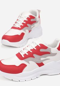 Renee - Bialo-Czerwone Sneakersy Reighley. Kolor: biały #6
