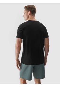 4f - 4F Spodenki dresowe męskie - oliwkowe M. Okazja: na co dzień. Kolor: oliwkowy, wielokolorowy, brązowy. Materiał: dresówka. Długość: krótkie. Wzór: gładki, ze splotem, nadruk. Styl: casual, sportowy #2