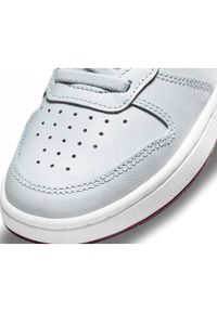 Buty Sportowe Dziecięce Nike Court Borough Low 2 (Psv). Okazja: na uczelnię, na co dzień. Kolor: biały. Model: Nike Court. Sport: turystyka piesza