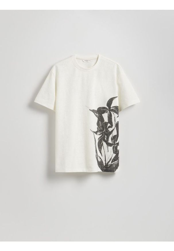 Reserved - T-shirt comfort z nadrukiem - złamana biel. Materiał: bawełna, dzianina. Wzór: nadruk