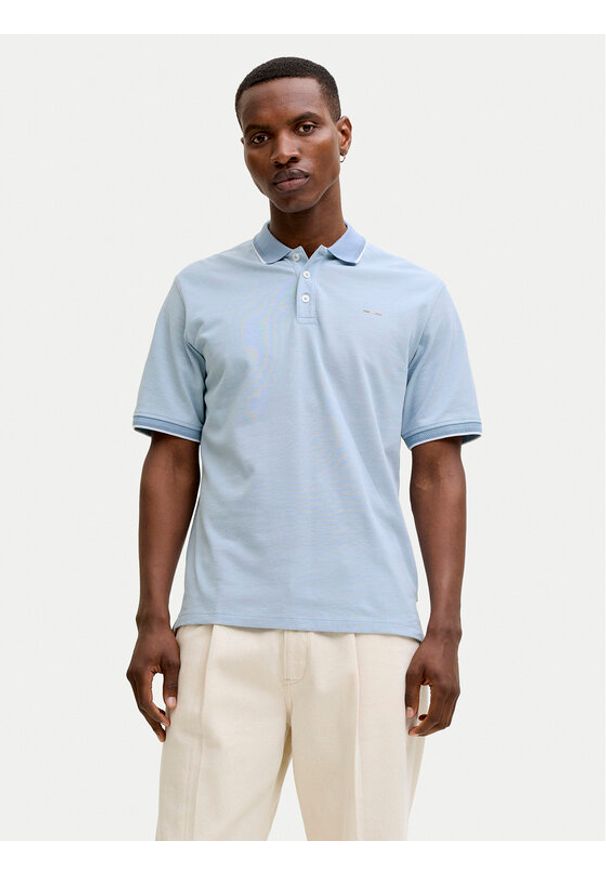 Jack & Jones Polo Blualves 12274681 Błękitny Regular Fit. Typ kołnierza: polo. Kolor: niebieski. Materiał: bawełna