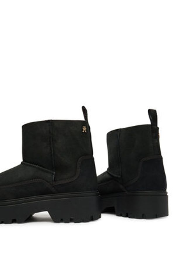 TOMMY HILFIGER - Tommy Hilfiger Śniegowce Real Shearling Pullon FW0FW08997 Czarny. Kolor: czarny. Materiał: skóra, zamsz