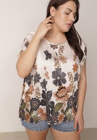 Born2be - Granatowa Wiskozowa Bluzka w Kwiaty Talina. Okazja: na co dzień. Kolor: niebieski. Materiał: wiskoza. Wzór: kwiaty. Styl: elegancki, klasyczny, casual #5