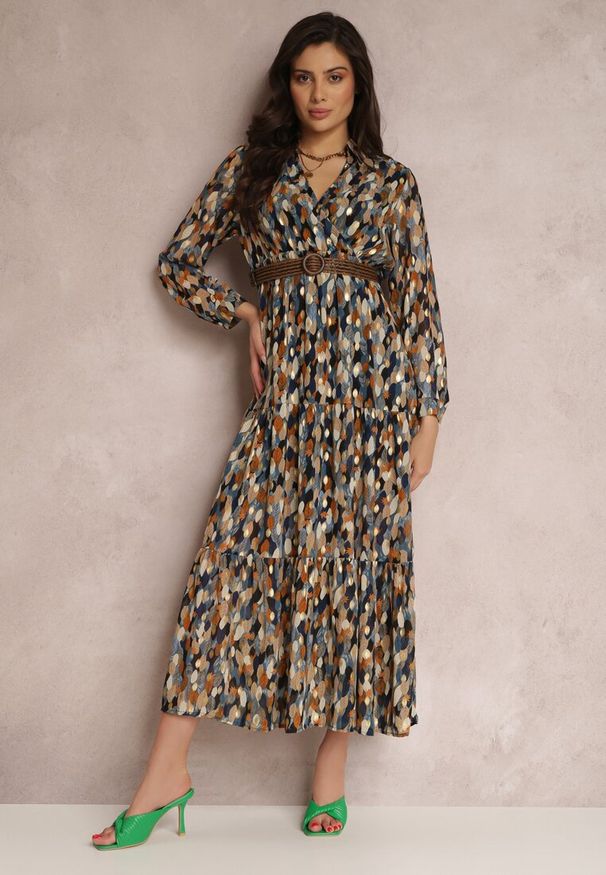 Renee - Granatowa Sukienka Bancroft z Błyszczącym Nadrukiem. Okazja: na co dzień. Kolor: niebieski. Wzór: nadruk. Sezon: wiosna. Typ sukienki: kopertowe. Styl: casual. Długość: maxi