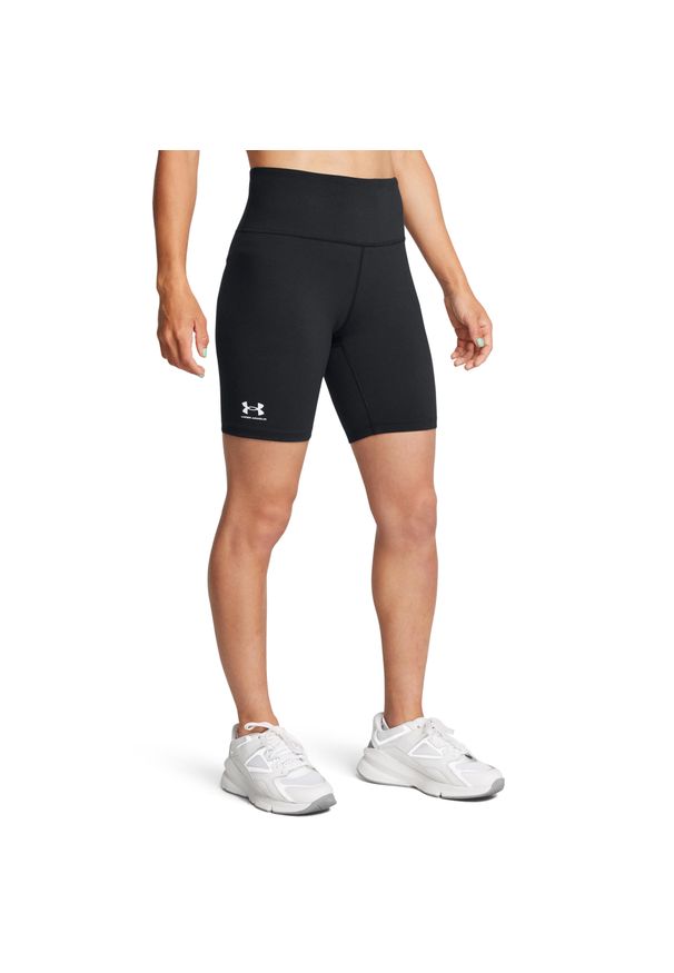 Krótkie spodenki damskie Under Armour Rival. Stan: podwyższony. Kolor: czarny, biały, wielokolorowy. Długość: krótkie