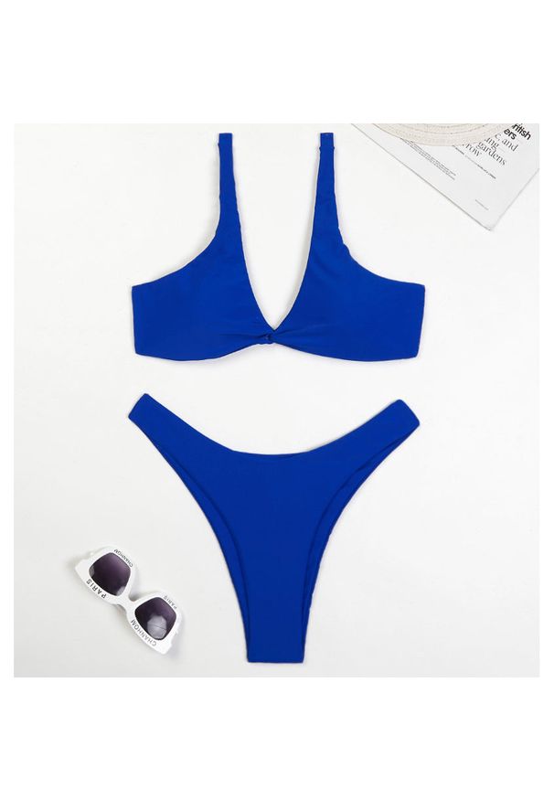 Intica - Bikini z trójkątnym topem na plażę i basen Muire. Kolor: niebieski. Materiał: materiał