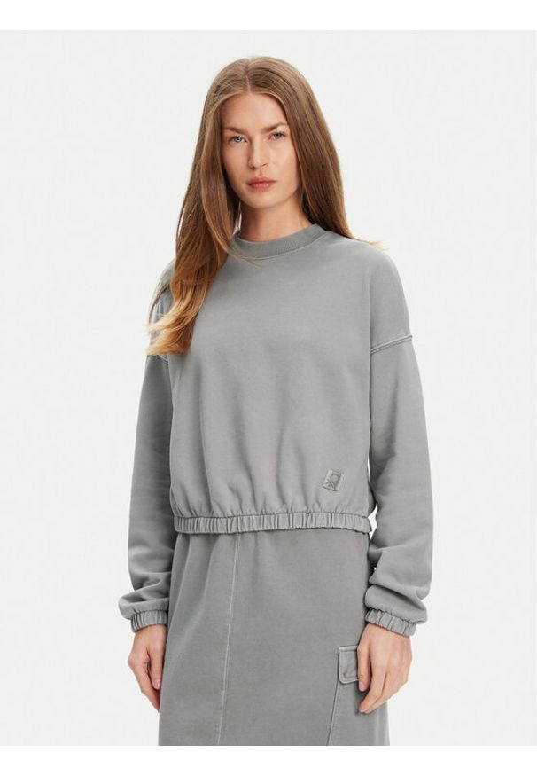 United Colors of Benetton - United Colors Of Benetton Bluza 39BLD109O Szary Regular Fit. Kolor: szary. Materiał: bawełna