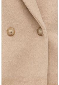TwinSet - Twinset Płaszcz z domieszką wełny kolor beżowy przejściowy dwurzędowy. Kolor: beżowy. Materiał: wełna. Styl: klasyczny