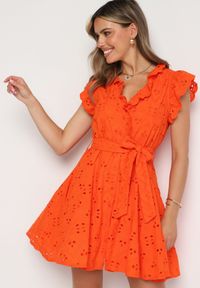 Born2be - Pomarańczowa Ażurowa Rozkloszowana Sukienka z Bawełny na Guziki Caldea. Kolor: pomarańczowy. Materiał: bawełna. Długość rękawa: krótki rękaw. Wzór: ażurowy. Styl: klasyczny, elegancki